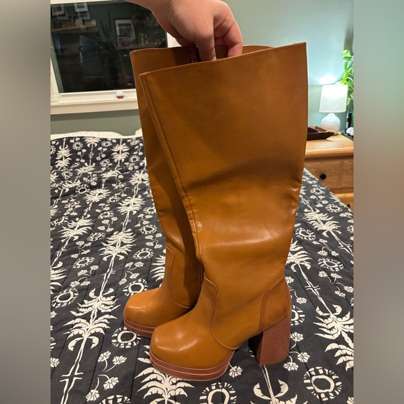 Torrid Platform Knee High Boot - Picture 7 of 8